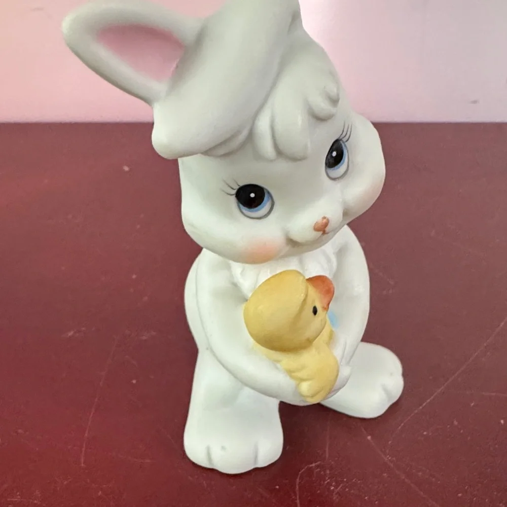 Vintage Homco White and Yellow Ceramic Easter Bunny Figurines 1980’s- 1990’s